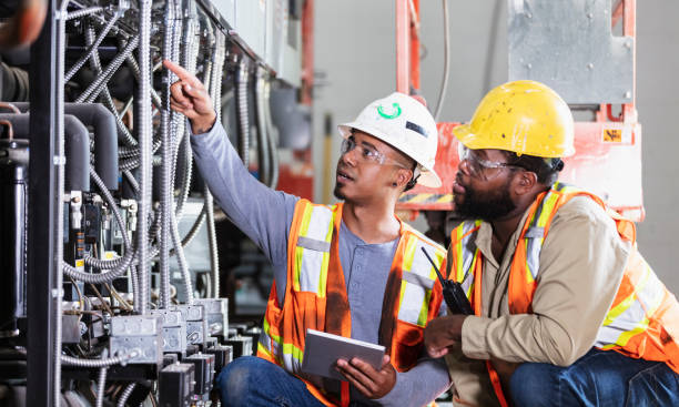 Best 24-Hour Electrician  in Aloha, OR